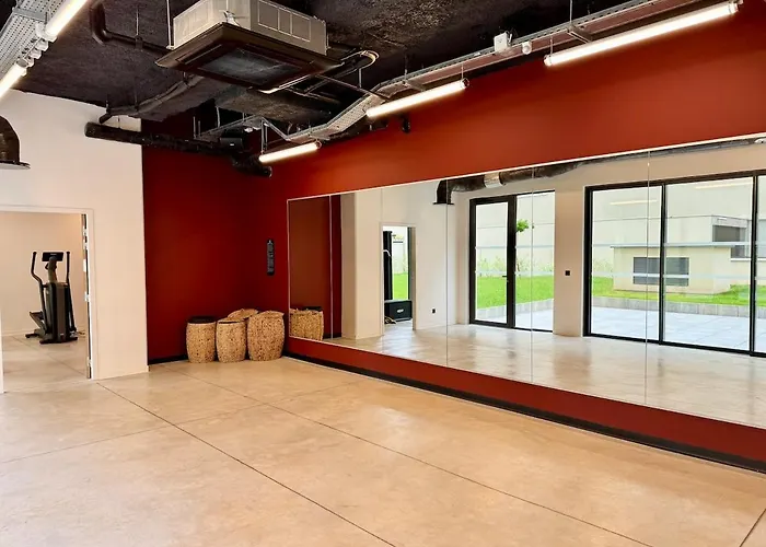 We Live Sharies A405 Apartment